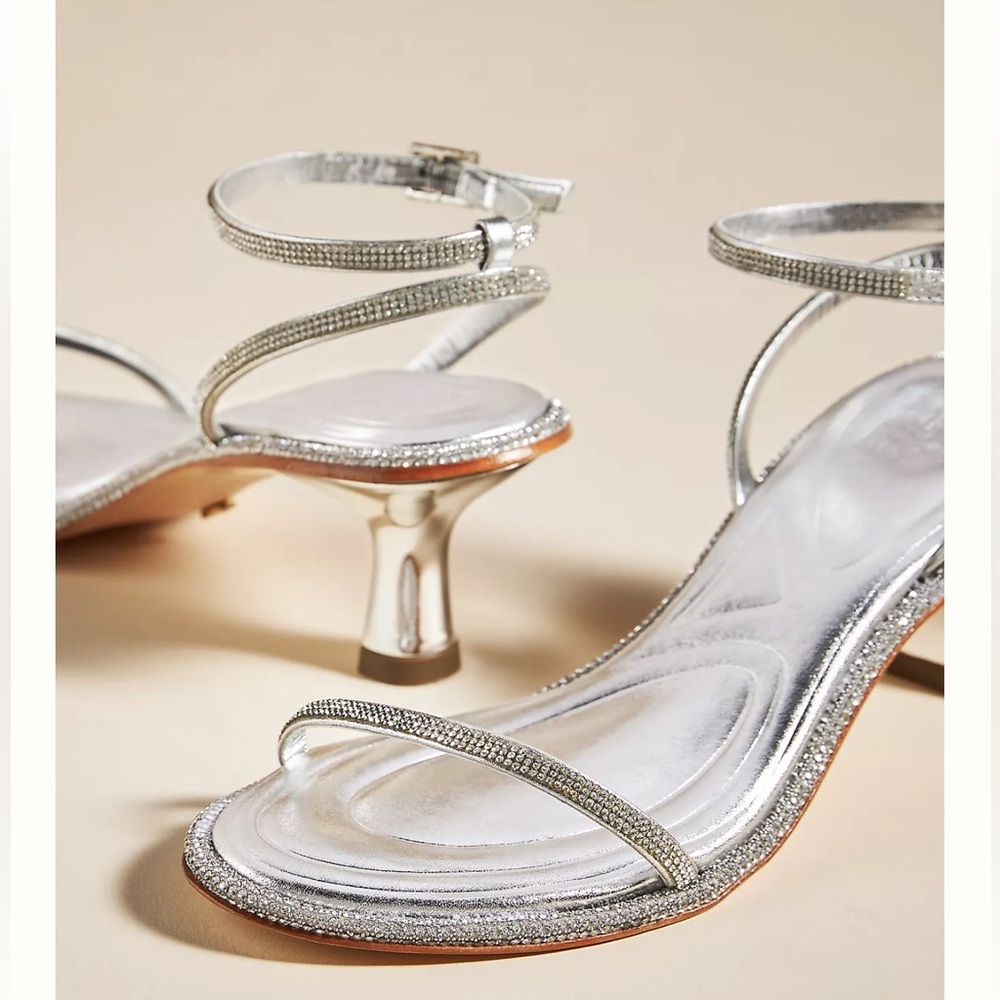 Women’s VICENZA Rhinstone silver kitten heels- Size US 7 - Picture 2 of 8